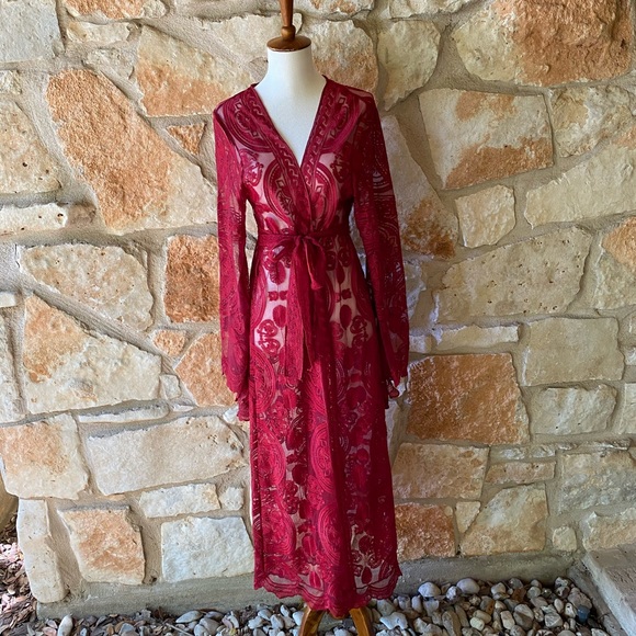 Ruby Lace Kimono Duster - Picture 6 of 6